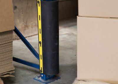 Protection de pied de rack